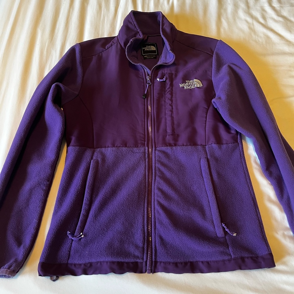 The North Face - Size Small
